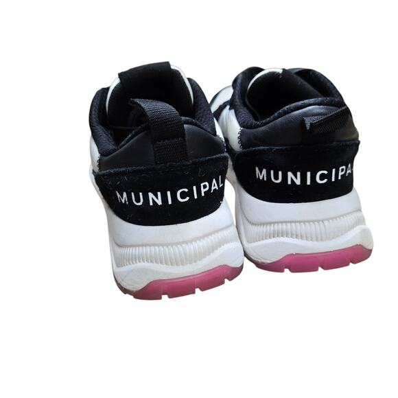 Municipal Women's Black White Magenta Suede Athletic Sneakers Size 8/8.5 - Picture 2 of 10